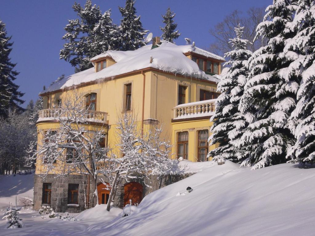 Hotel Villa Romantica Schreiberhau Exterior foto